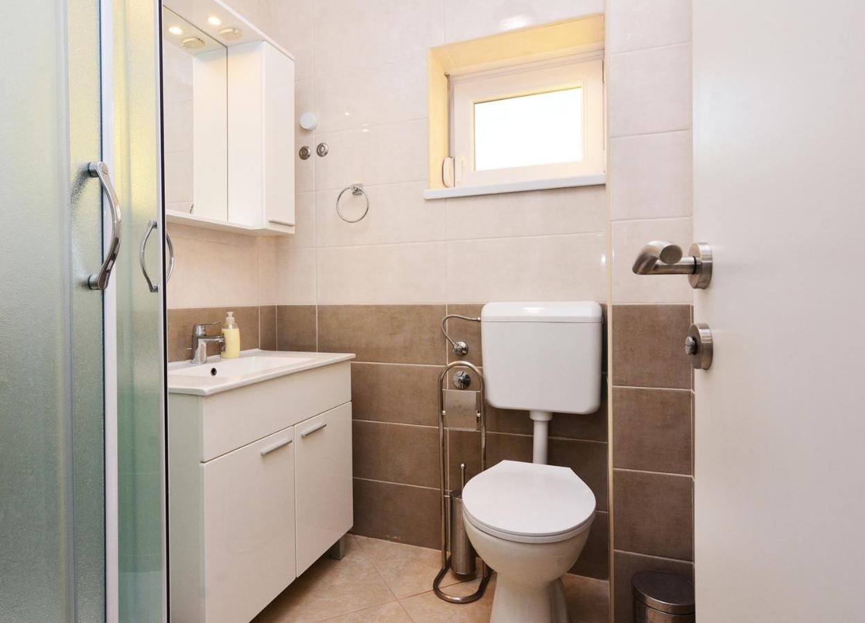 Apartman Mirta Tisno