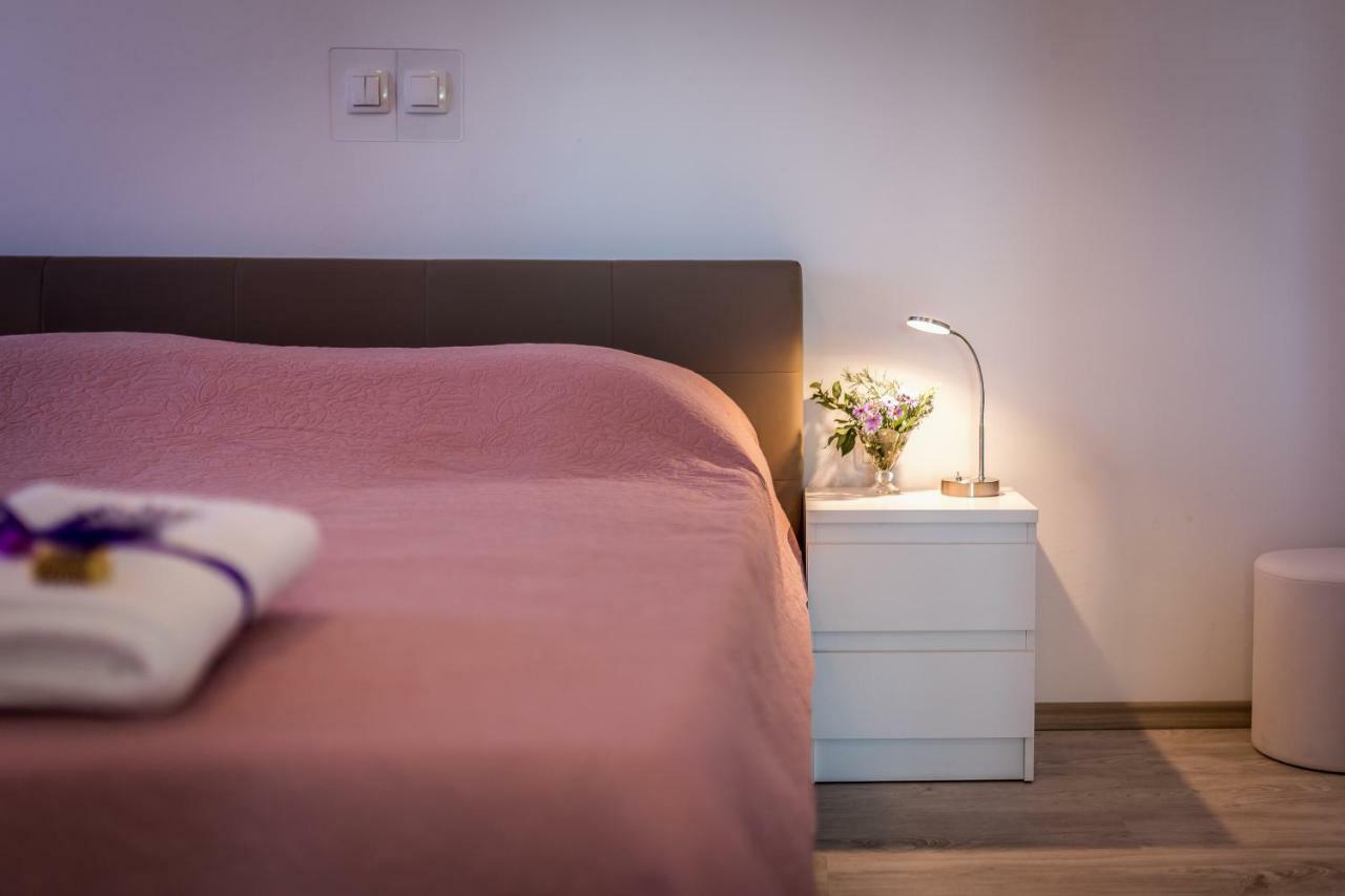 Mirta Apartmán *