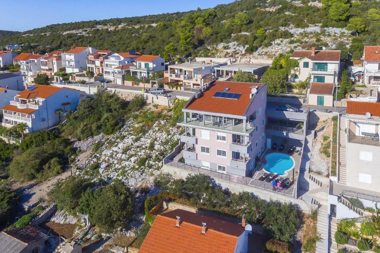 Apartman Mirta